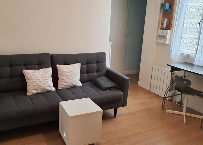 F2 Meuble Rer B La Place/ Gentilly, Proche 75014, Parking Libre, Cc Vache Noir, Complexe Sportif Raspail